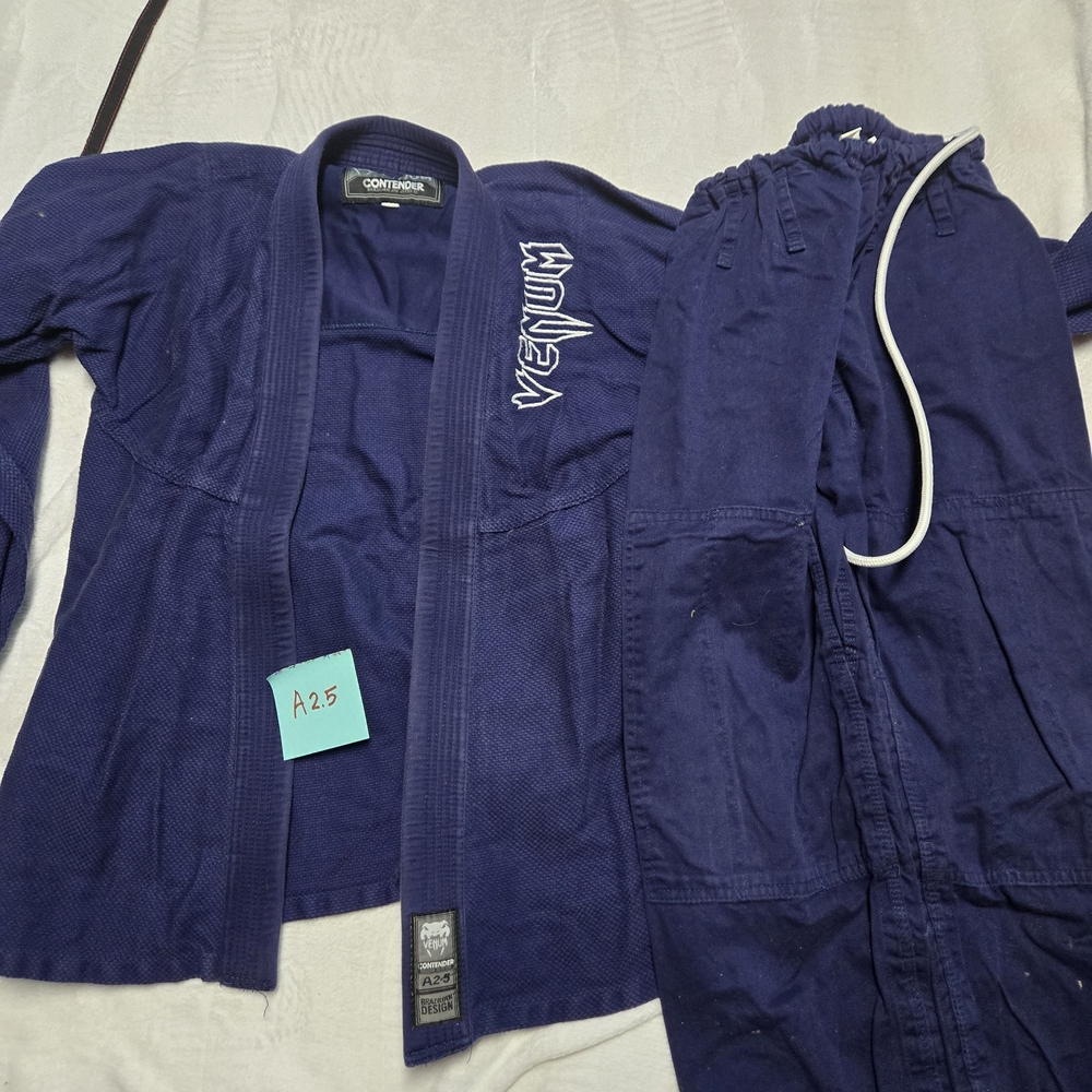 Venum Navy Brazilian Jiu-Jitsu Gi Jacket and Pants